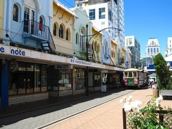 New Regent Street tram, 2008