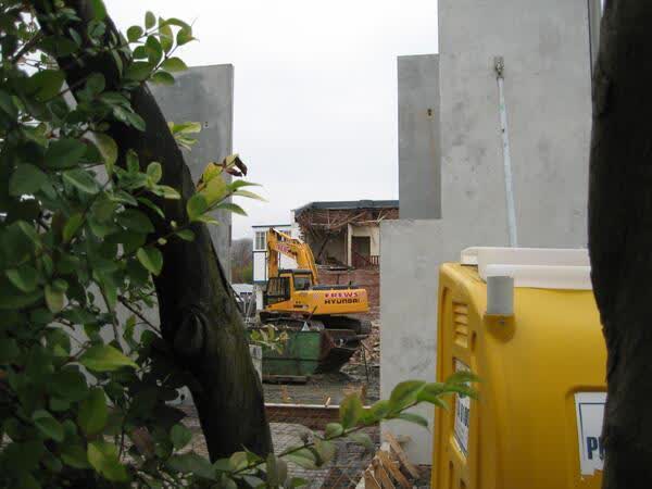 Construction and demolition at the Beckenham shops, 2009